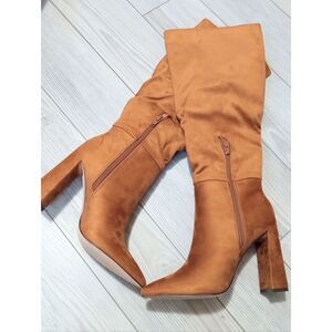 (64-4578) Coutgo Women's Knee High Boot Sz 7